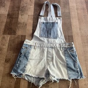 PacSun overall shorts medium gently used
